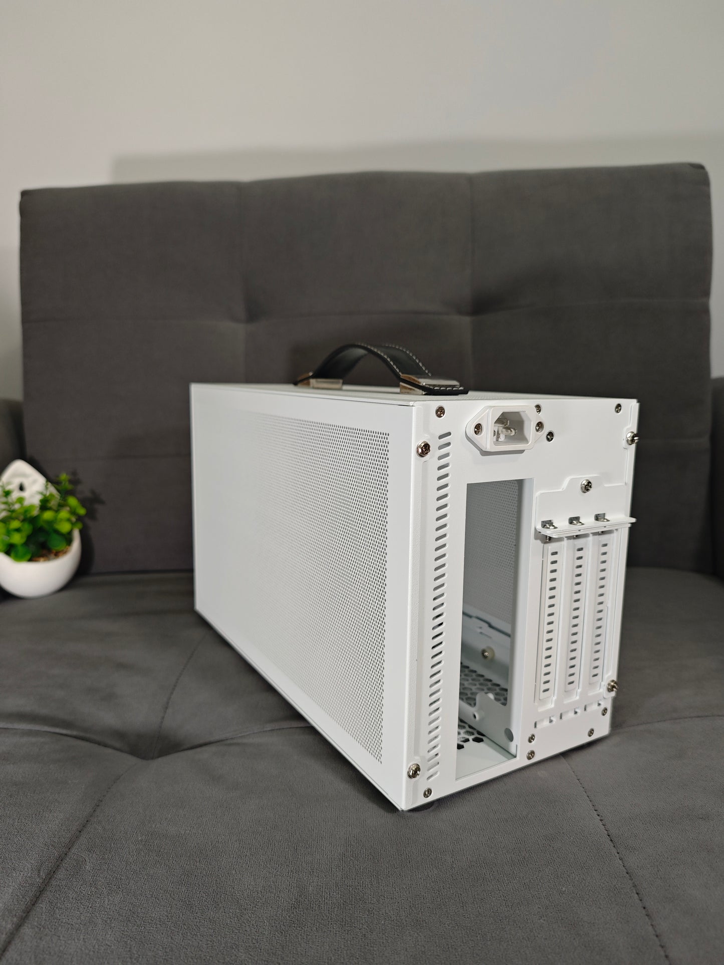 Carcasa PCraft S400 ITX Alb