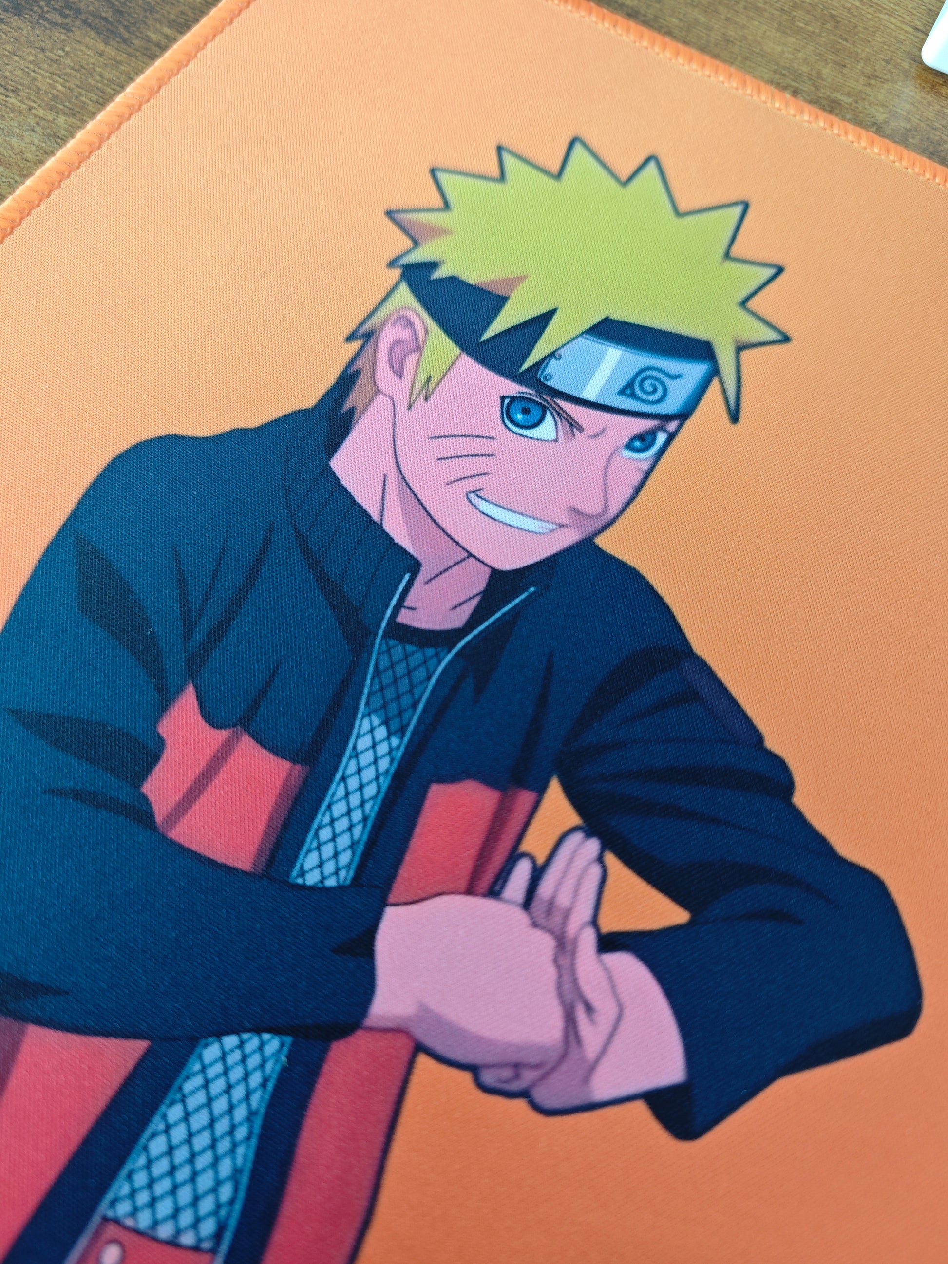 Mousepad cu Naruto Uzumaki din seria Naruto Shippuden cu detaliu