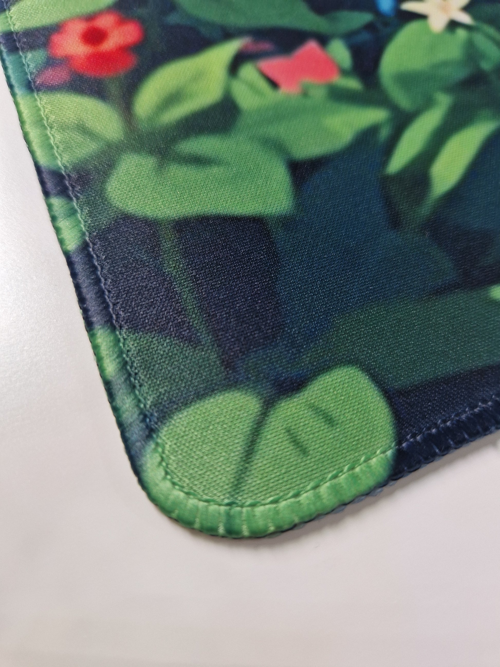 Mousepad Ghibli Totoro cu margine cusuta de inalta calitate