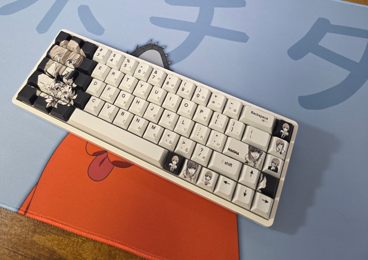 Set taste din seria Chainsaw Man cu personajul Makima close-up